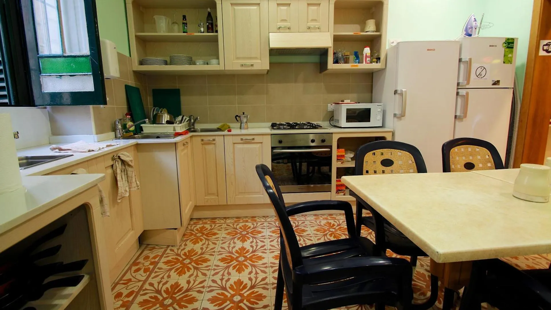 Corner Hostel Sliema